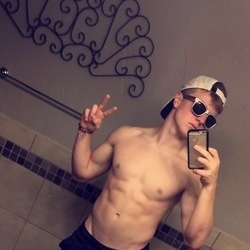 r-i-p OnlyFans profile photo