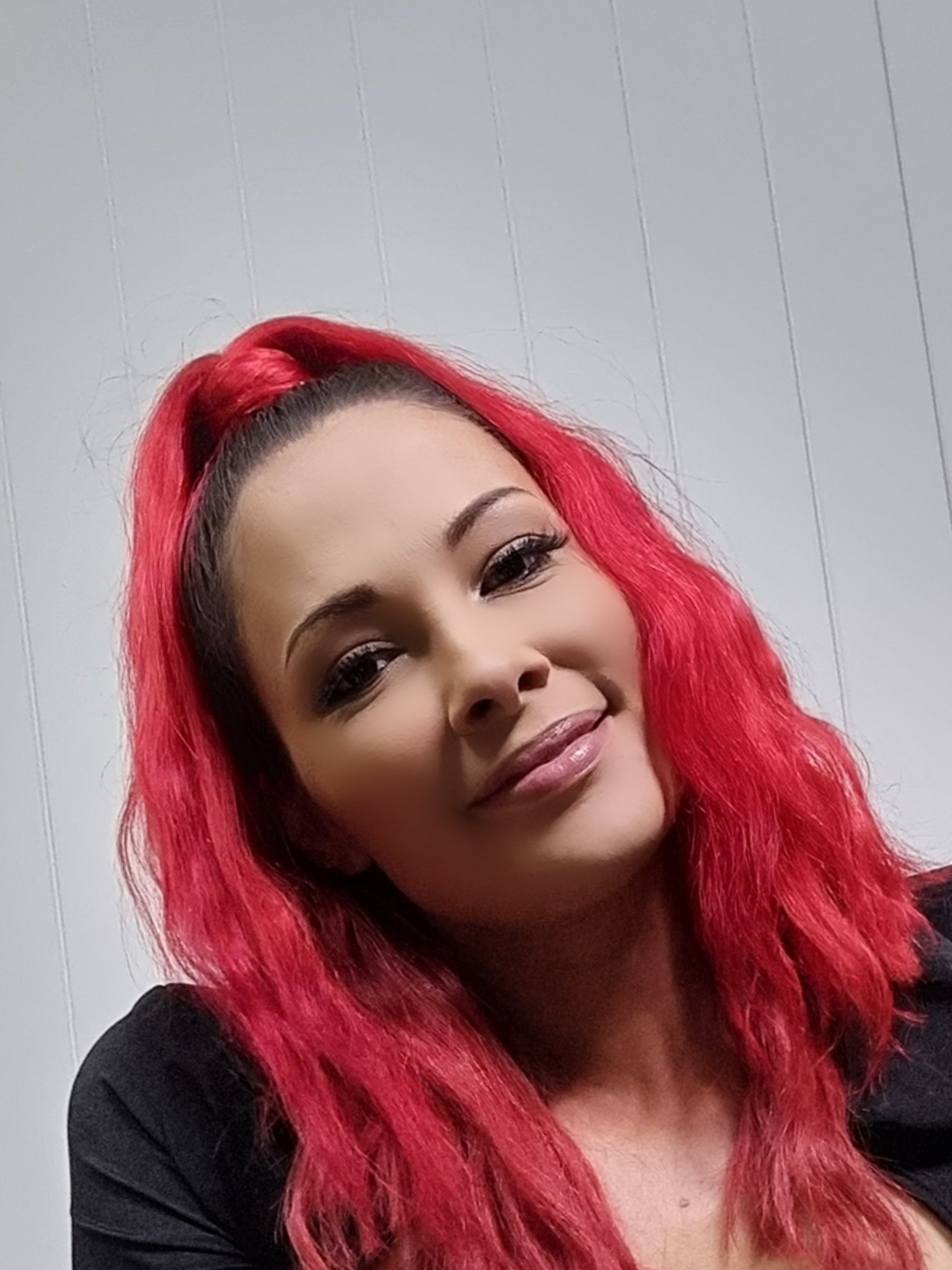eliseteevee OnlyFans profile photo