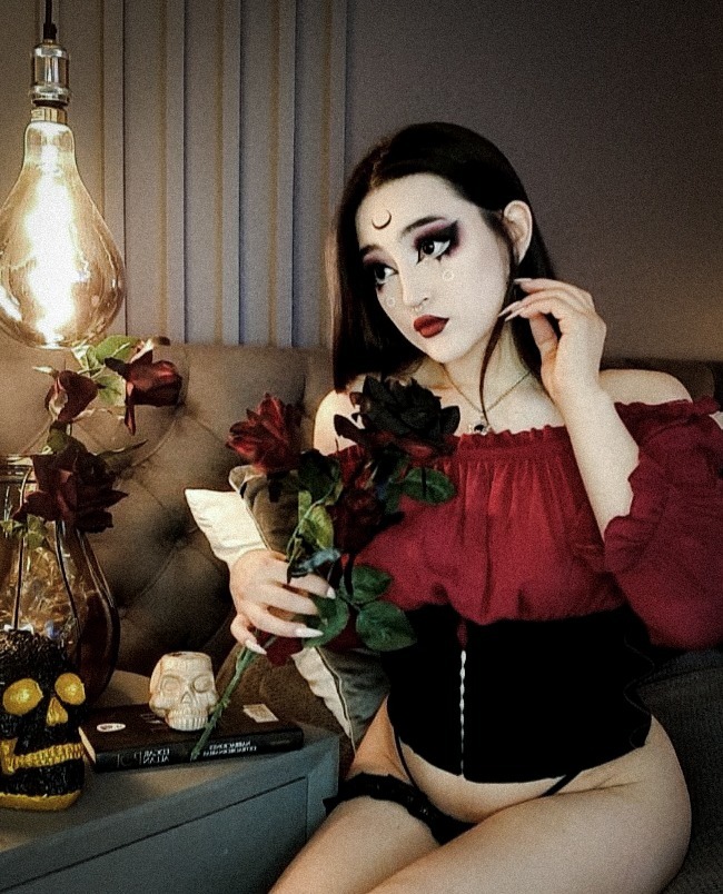uhheycharlotte photo