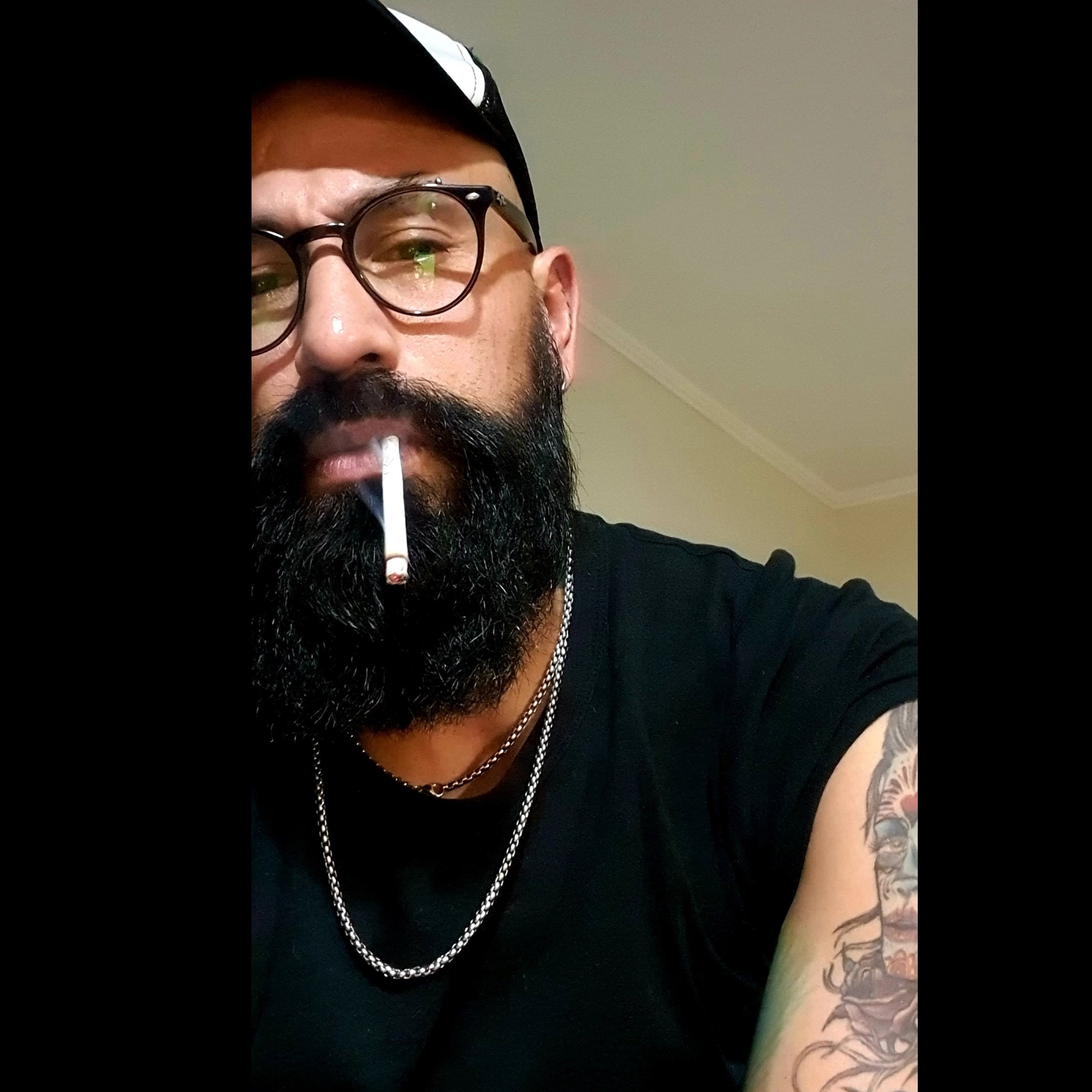 leon_blackbeard OnlyFans