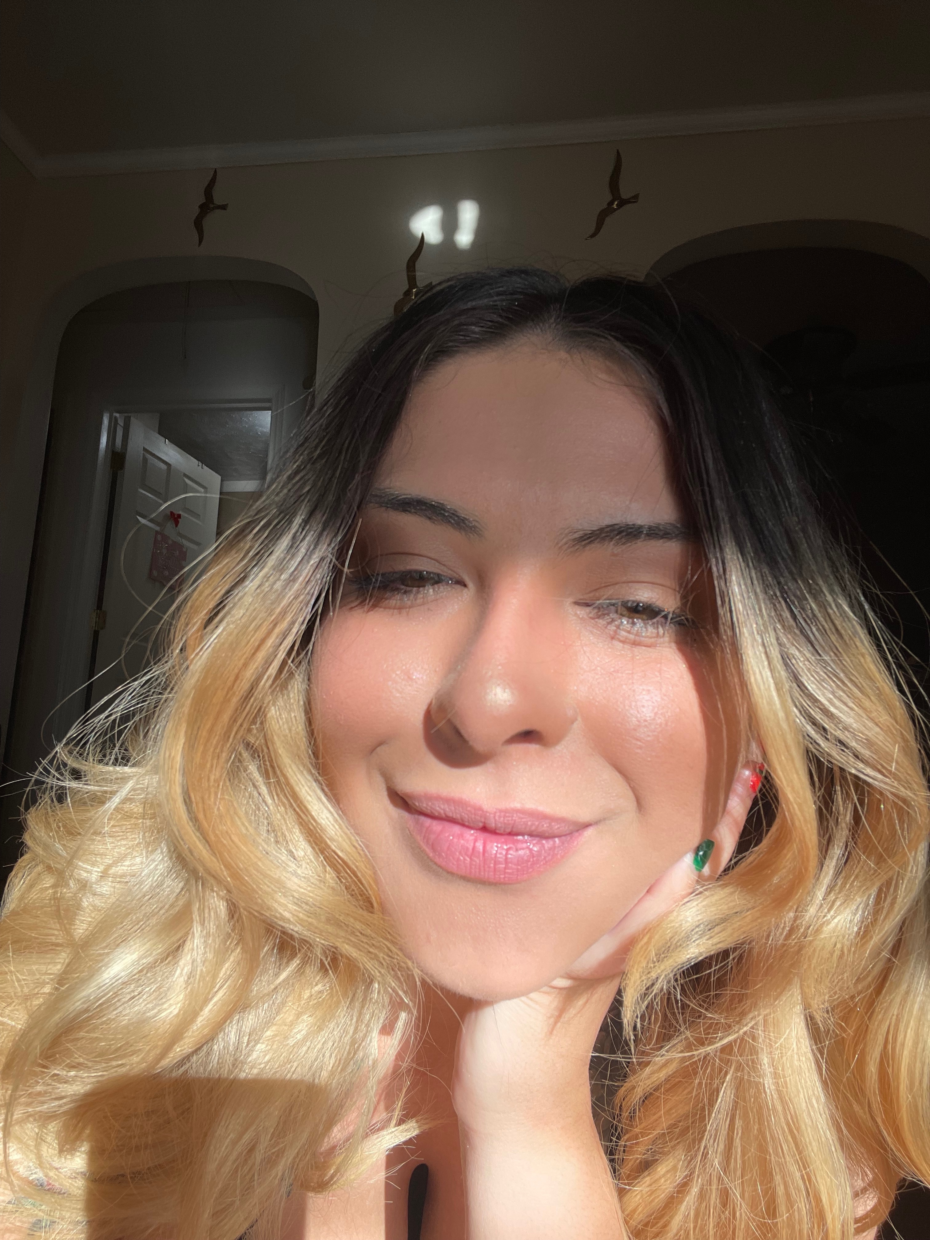 lonelyxbunnyx OnlyFans profile photo