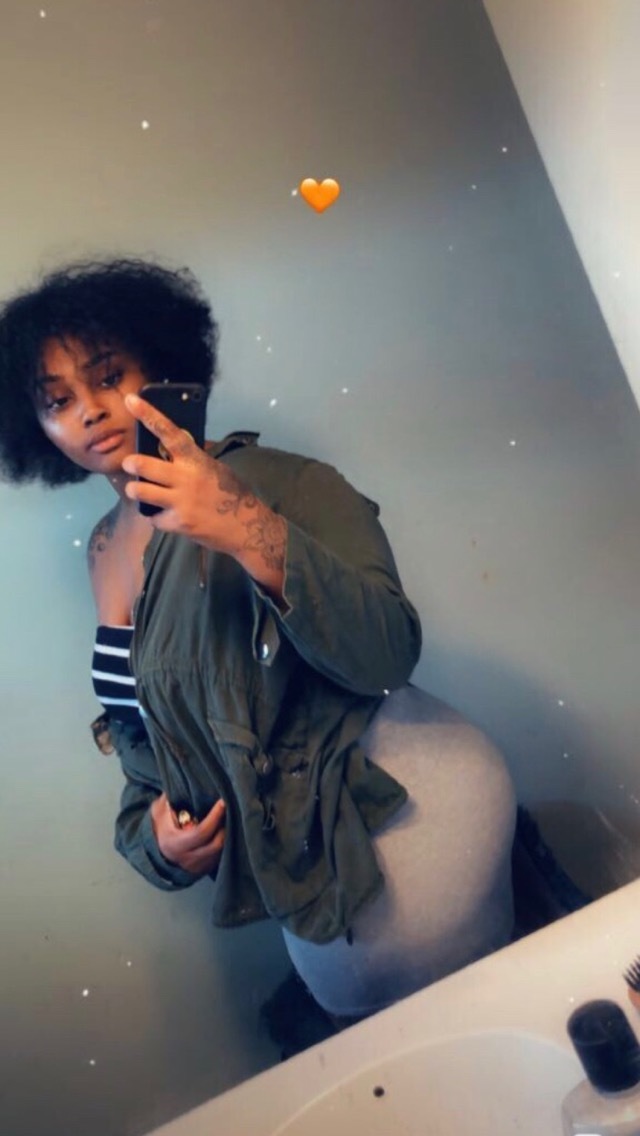 honeyyyypeek OnlyFans profile photo