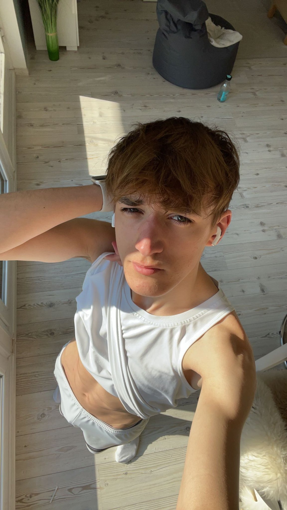 julien.twink OnlyFans