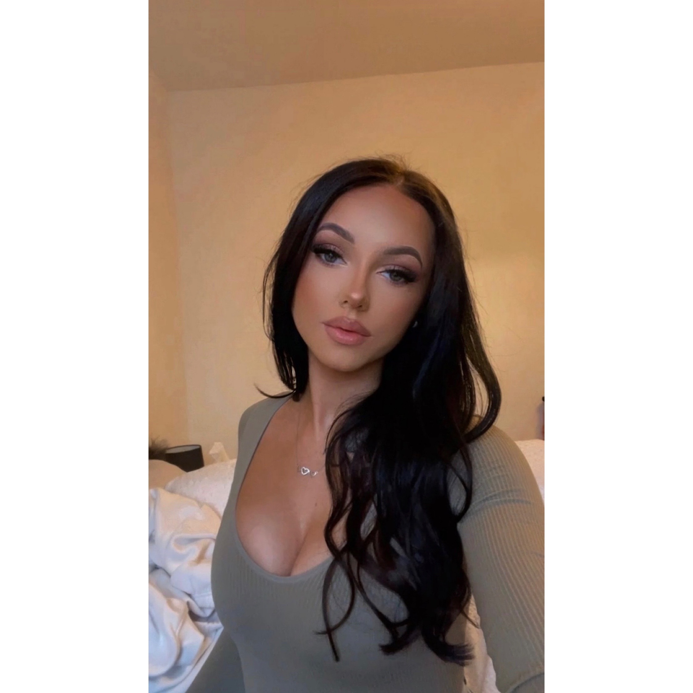 rosieeletitia23x OnlyFans profile photo