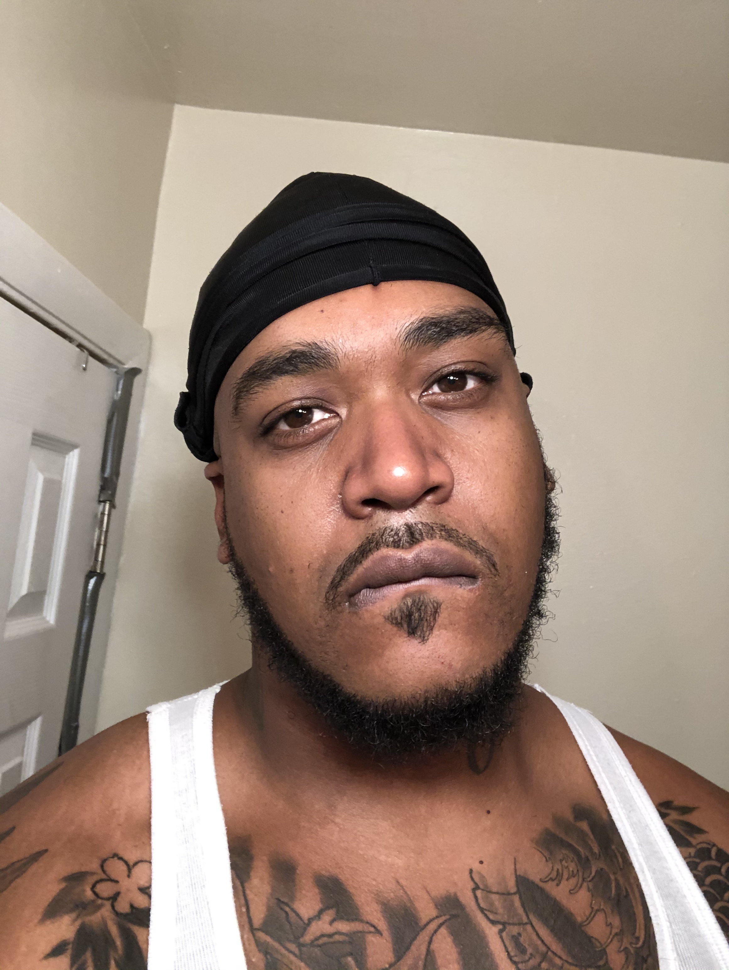 size18feet OnlyFans profile photo